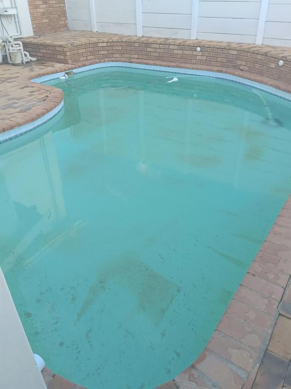 8 Bedroom Property for Sale in Wellington Western Cape